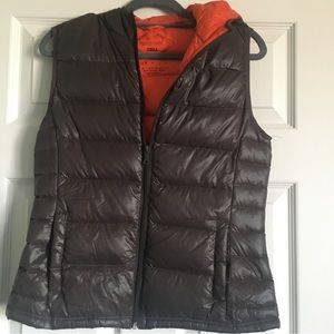 Peace Love Chill Brown Lightweight Packable Down Vest, Small